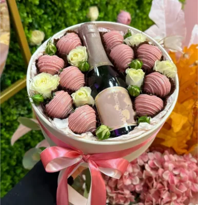 Композиція з полуниці в шоколаді - CHOCOBOX
