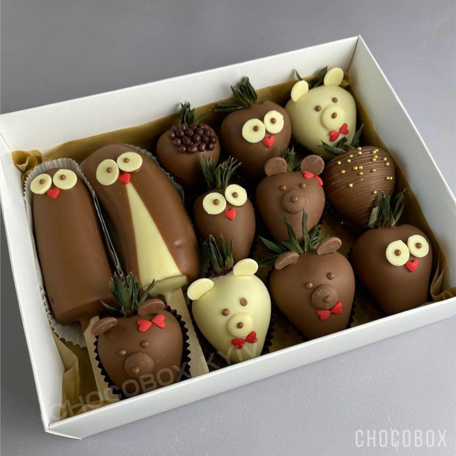 Бокс с бананами в шоколаде - CHOCOBOX