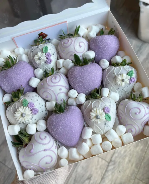 Бокс з полуниці у шоколаді - CHOCOBOX
