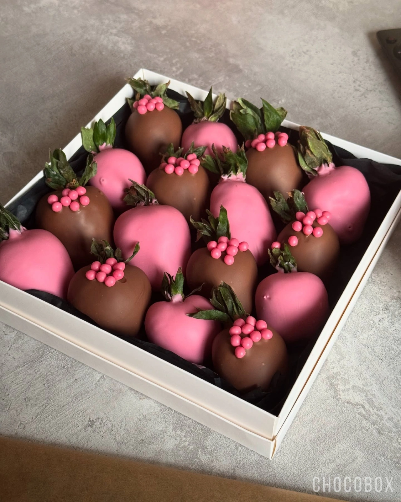 Бокс з полуниці у шоколаді - CHOCOBOX