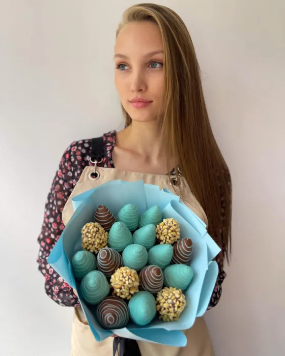 Букет з полуниці у шоколаді - CHOCOBOX