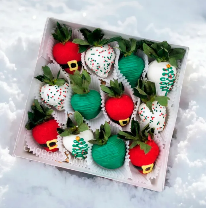 Новорічний бокс з полуницею в шоколаді - CHOCOBOX