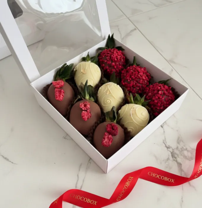 Бокс з полуниці у шоколаді - CHOCOBOX