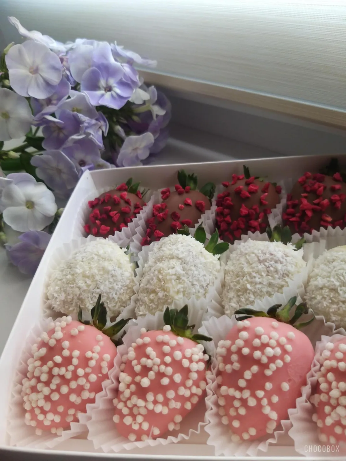 Фото відгуку про полуницю в шоколаді від CHOCOBOX