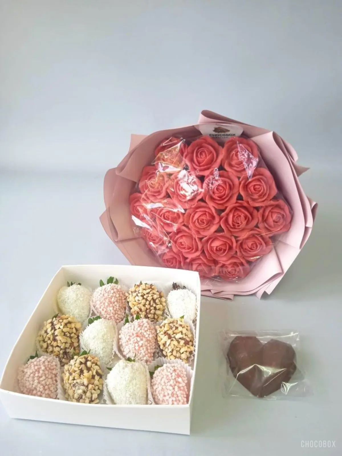 Фото відгуку про полуницю в шоколаді від CHOCOBOX