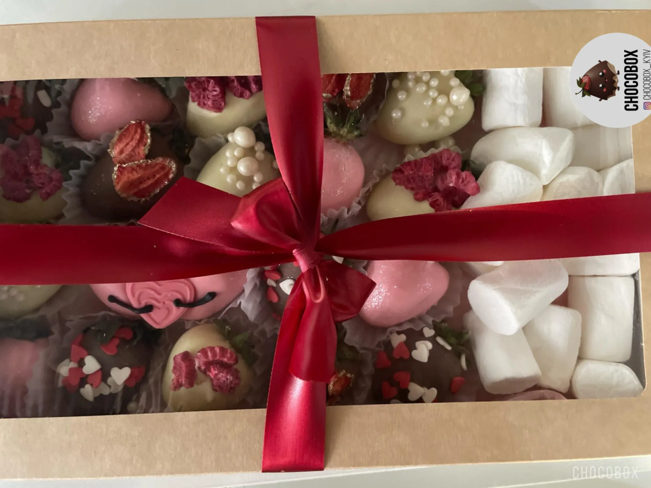 Фото відгуку про полуницю в шоколаді від CHOCOBOX